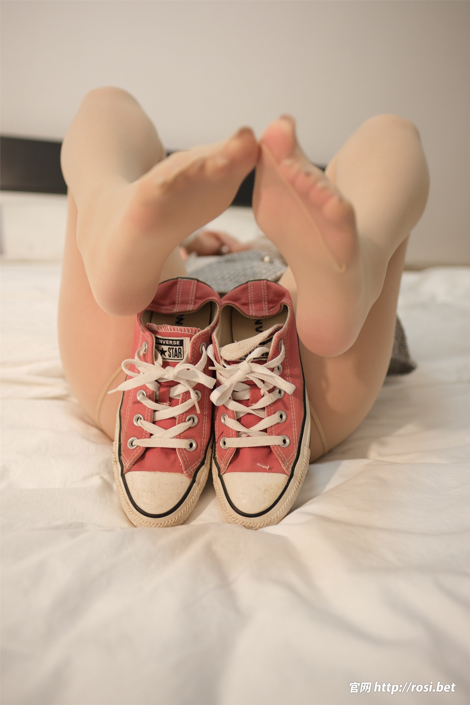 ROSI写真 2025.12.23 NO.5132